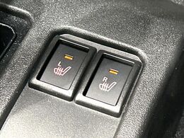 【シートヒーター】寒い日に重宝するシートヒーター！エアコンより早く温まってくれるので寒がりの人も安心ですね♪エアコンの温風は乾燥するから苦手、という方にもをおすすめです。