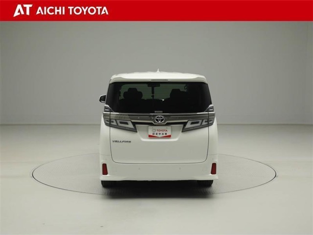 『TOYOTA認定中古車』は「まるごとクリーニング」で綺麗な内外装、「車両検査証」はプロによるチェック、買ってからも安心の「ロングラン保証」、3つの安心安全を標準装備したトヨタのブランドU-Carです