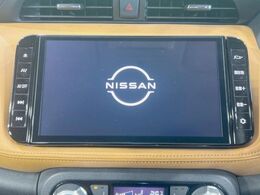 【純正9型ナビ】人気の純正ナビを装備。オーディオ機能も充実しており、Bluetooth接続すればお持ちのスマホやMP3プレイヤーの音楽を再生可能！毎日の運転がさらに楽しくなります！！