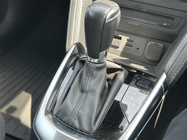 ご成約頂いたお車は全車保証付（部分保証、国産車3ヶ月、輸入車1ヶ月）で納車後も安心！有料オプションで長期保証をお選びいただくことも可能です。