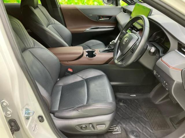 「この車の写真をもっと見たい」「状態が気になる」「この装備はついている？」どんな小さな疑問でもお気軽にお問い合わせください！