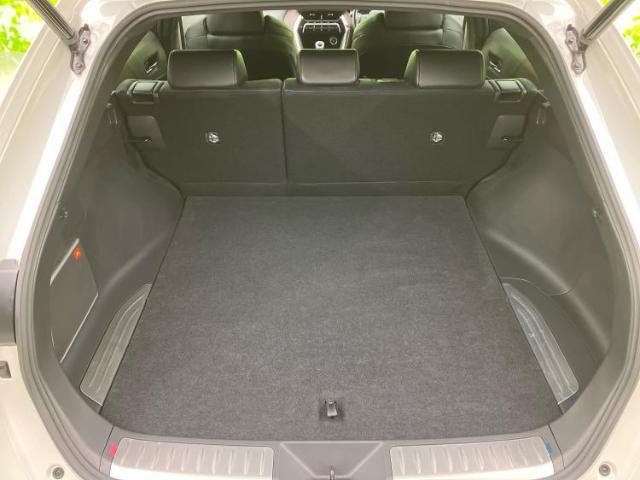 WECARSでは登録（届出）済未使用車や走行距離1万km未満の在庫車も多数ご用意しております！状態は良いものが良いけど、新車は高いな・・・そんなお客様にオススメです！