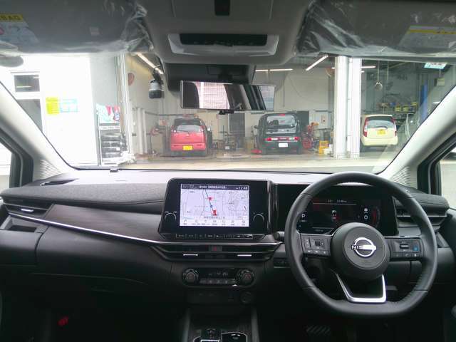 運転席・インパネまわりの画像です！隅々までクリーニング済み☆キレイな車内でドライブがより一層快適にお楽しみいただけると思います！