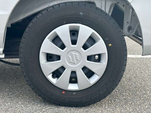 タイヤサイズ145/80R12です！！