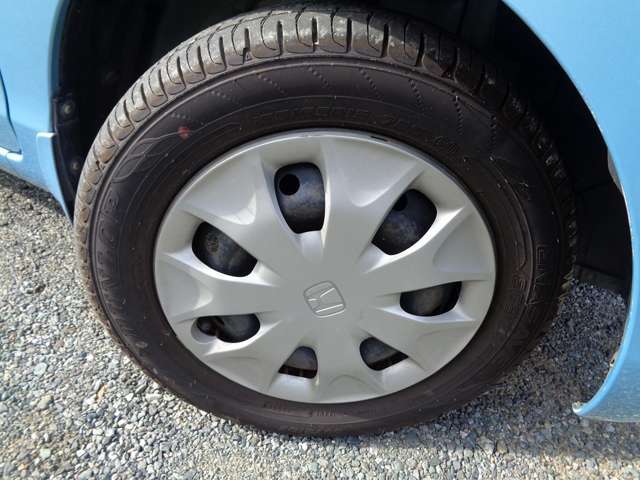 来店時は事前に電話連絡の上ご来店下さい。また、平日土曜日曜祝日は営業しており年末年始のみお休みです。カーセンサー　フリー電話：0078-6002-569407