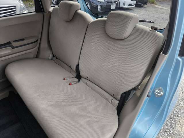 来店時は事前に電話連絡の上ご来店下さい。また、平日土曜日曜祝日は営業しており年末年始のみお休みです。カーセンサー　フリー電話：0078-6002-569407