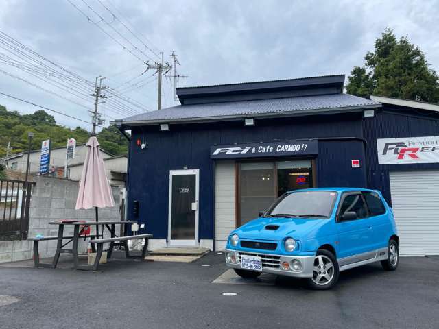 入庫した在庫は当店で徹底的に鈑金・塗装・内装クリーニングを施しておりますので、内外装共に非常に綺麗です！！