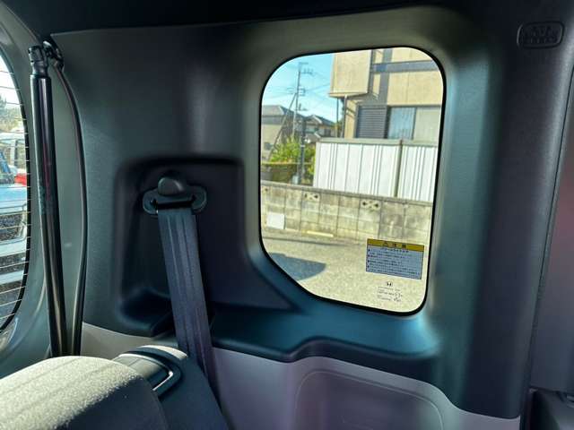 自動車届出済み未使用車専門店！総在庫100台以上！お気軽にご来店下さい！