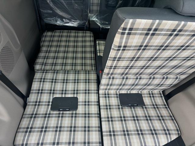 株式会社オートコミュニケーションズ　成田店の車両を拝見頂きありがとうございます。ご不明な点やなどご要望がございましたら、お気軽にメールもしくは、TEL：043-496-1222にてお問い合わせください。