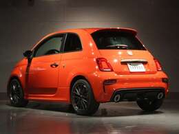 オートローンや車両保険の加入など車に関係することは、お気軽にご相談ください　TEL045-913-356　Mail: yokohama@san-corporation.co.jp