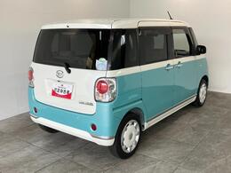 お客様にぴったりなおクルマをお選びいただけますように様々な展示車をご用意致しております！ダイハツの軽自動車だけではなく、他メーカー車やコンパクトカー・ミニバンなども数多く取り揃えております！