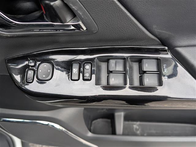 ☆あると便利なパワーウインドウ運転席側オートウィンドウ！！ボタンひとつで楽々開閉できます！☆