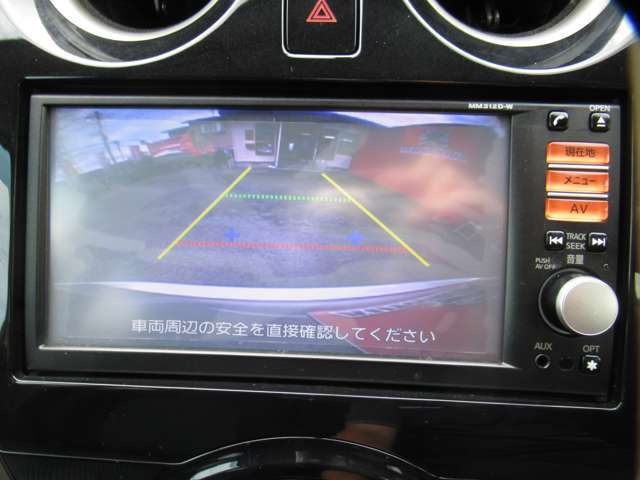 純正SDメモリーナビ/CD/SDカード/フルセグTV/　バックカメラも装備