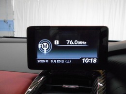 オーディオは工場装着・AMFMチューナー付き6.1型ワイドディスプレイです。Bluetoothオーディオ機能対応のオーデイオを搭載しています。