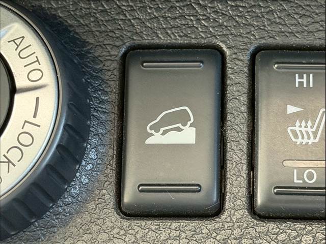 各種オートローンもご用意しております。頭金0円から審査可能。12回から120回までお支払回数がお選び頂けます。中古車から新車すべてにご利用頂けます。お気軽にスタッフへご相談ください。