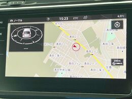 ●純正ナビ:一体感のあるナビは、高級感ある車内を演出してくれます。Bluetooth再生などオーディオ機能も充実しておりますので、運転もより楽しめます♪
