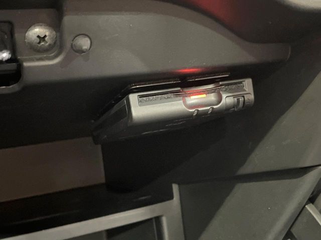【ETC】高速道路の料金所をストレスなく通過！話題のスポットやサービスエリアに多い「スマートIC」利用時は必須のアイテムです。当店でセットアップを実施、ご納車当日からすぐにご利用いただけます！