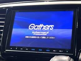 【大画面純正9型ナビ】人気の大型9インチナビを装備。存在感のある大画面はインパクト大！ナビ利用時のマップ表示は見やすく、テレビやDVDは臨場感がアップ！いつものドライブがグッと楽しくなります♪
