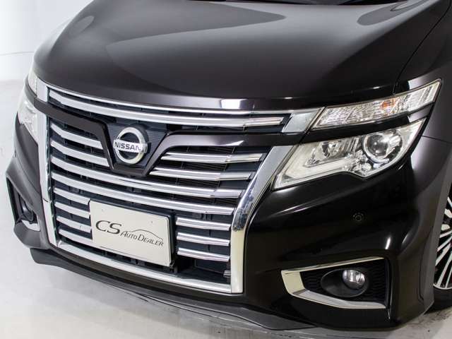 最長5年間走行無制限保証！車種ごとの専門メカニックよる全車展示前点検済み！自己診断コンピューターによる測定を行い合格車輌のみ展示させて頂いております！