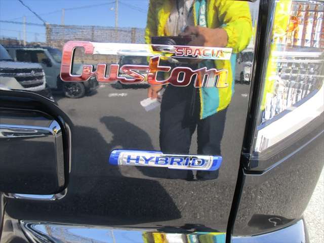 【全車メーカー保証付販売】最長5年もしくは10万キロのメーカー保証付での販売です！乗り出し後は当店にてアフター保証対応OK！遠方の方は、最寄りのディーラー店で対応可！当店は全車「安心ロング保証付」販売です