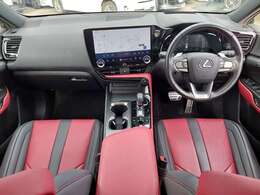 【インパネ全体】『インパネ全体』の画像になります。写真の内容に関してご不明点、ご質問等がございましたらお気軽にガリバー店舗までお問い合わせください。