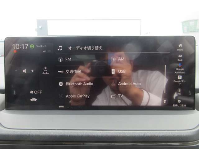 音楽ソースが豊富にありますので、ドライブも退屈しませんね。