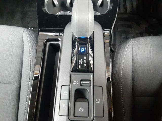 こちらのお車はいかがでしょうか？少しでも気になっていただけましたら是非お問い合わせください！さらにお車の詳細をお送りいたします！