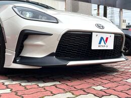 【GRエアロ】人気のGRエアロを装備！クルマの外観がよりスタイリッシュになり、街中で存在感あふれる1台に♪将来買い替える時にもリセールに影響しやすく、価値ある人気の装備です！