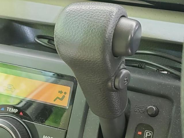 お車に合わせて無料保証以外にも、保証範囲、期間、距離を拡充させた有料保証もご用意しております！中古車の購入が初めてで不安・・・というお客様もご安心ください！