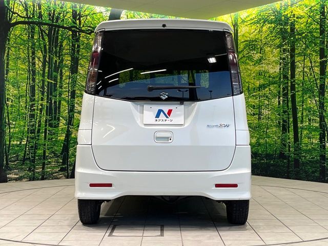 安心の最長10年・走行無制限保証（有償）をご用意。保証内容も充実はもちろん、無料点検＆オイル交換や、年中無休の全国・24時間ロードサービスも付帯されておりますのでご安心下さい。