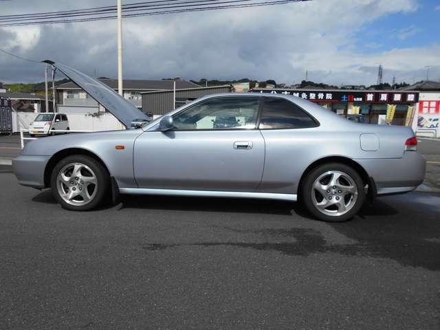 社長の私が乗っていたので懐かしさから再度乗りたくて一年半近く探して納得のいく程度のプレリュードを仕入れました　今後この様な旧車はどんどん高騰していくので仕入れも高かったです