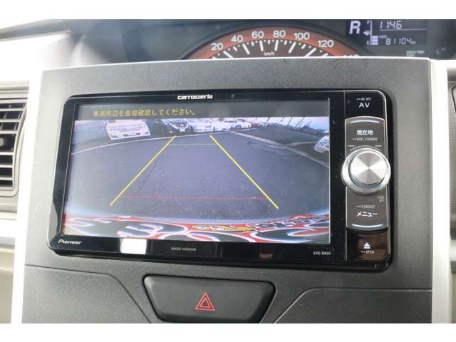 バックカメラも装着されております。