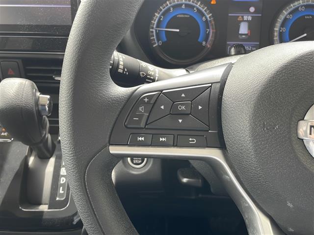 【運転席操作部】快適なドライブを楽しむための機能が装備されています！運転席から触れるので、使いやすいです！除菌プランいれていただくと、さらに清潔で安心していただけます！