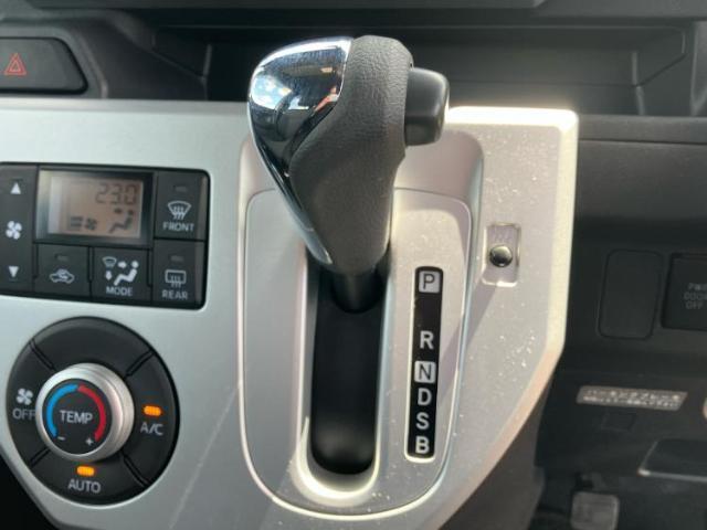 お車に合わせて無料保証以外にも、保証範囲、期間、距離を拡充させた有料保証もご用意しております！中古車の購入が初めてで不安・・・というお客様もご安心ください！
