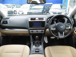 4WD・アイサイト・本革シート・ダイアトーンサウンドナビ・バックカメラ・フルセグ・DVD再生・Bluetooth・ETC・USB端子・シートヒーター・前後ソナー・レーンキープ・ACC・ドアバイザー