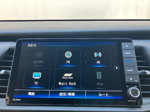 Honda CONNECTナビ、フルセグ、BT、ミュージックラック、CD