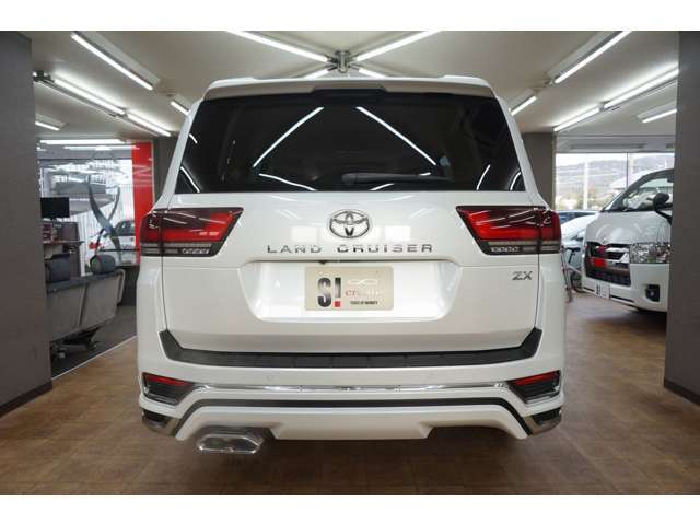 ディーラー製品 トヨタ ランドクルーザー300 3.5 ZX 4WD 2023年 9キロ (大阪府