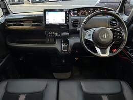 【インパネ全体】全方位で視界が広く、高い目線で運転もしやすいです！