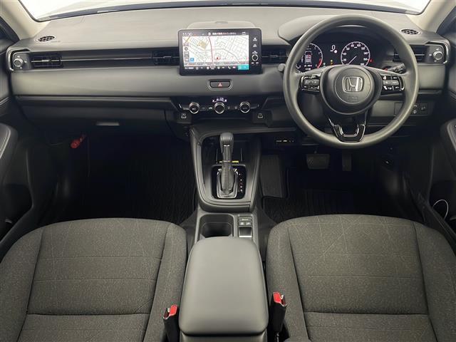 【インパネ全体】全方位で視界が広く、高い目線で運転もしやすいです！