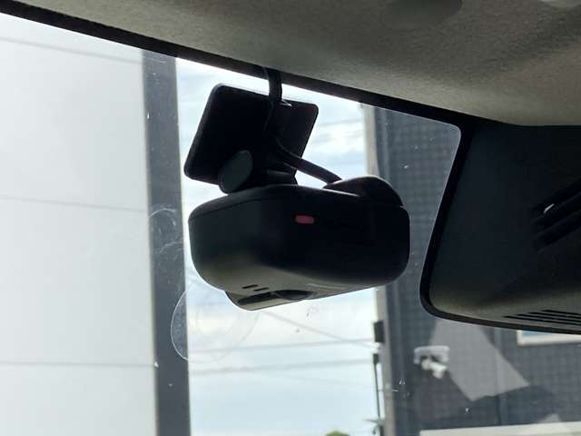 有償で全国納車も可能です！全国展開のガリバーネットワークで、北海道から沖縄までどこでもご納車可能です！詳細はお気軽にお問い合わせください！