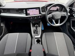 ●【認定中古車】『高度な訓練・教育を受けたAudi専門のテクニシャンが、100項目にもおよぶ精密な点検を実施。すべてをクリアしたAudi車だけがあなたのお手元に届けられます。』