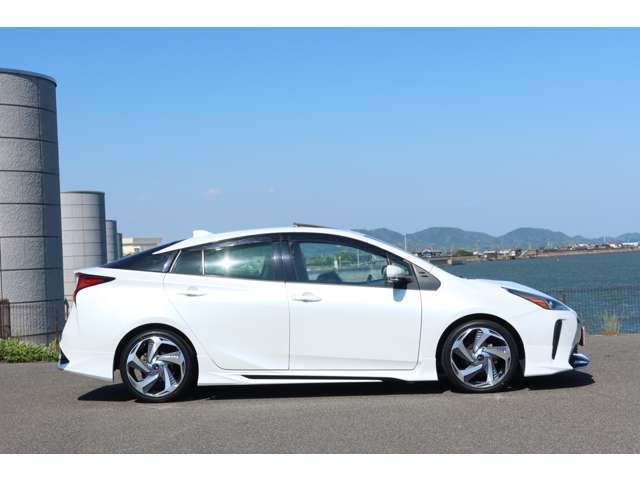 店頭にないお車も仕入れ可能！アクア・86・ハスラー・ヴェゼル・N-BOX・ベンツ・S660 ・レクサスNX・マカン・ルーミー・BRZ・MINI・CX8・CX5・ラパン・マジェスタ・ランクル・レヴォーグ・Z33・クロスビー  ☆☆☆☆