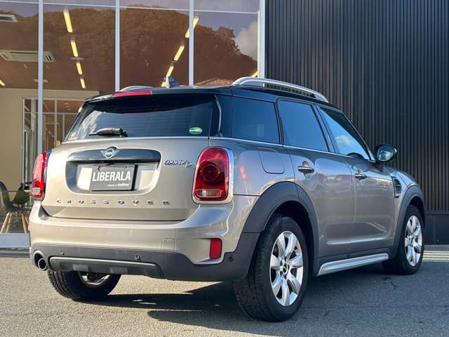 みなさまのお車選びのお手伝いをさせてください！スタッフ一同心よりご来店、お問い合わせをお待ちしております！　TEL　092ー962ー9051