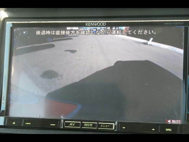 ★納車前の最終整備や仕上げについても抜かりはございません。ご購入後のサポートも専用ダイヤルを設ける等、お気軽にご相談いただける環境を整備しております。