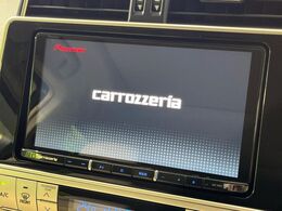 【9型ナビゲーション】目的地までしっかり案内してくれる使いやすいナビ。Bluetooth接続すればお持ちのスマホやMP3プレイヤーの音楽を再生可能！毎日の運転がさらに楽しくなります！！