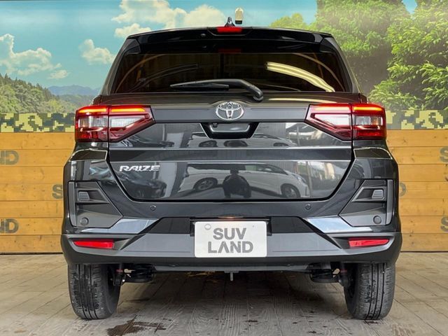 安心の最長10年・走行無制限保証（有償）をご用意。保証内容も充実はもちろん、無料点検＆オイル交換や、年中無休の全国・24時間ロードサービスも付帯されておりますのでご安心下さい。