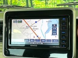 【純正ナビ】人気の純正ナビを装備。オーディオ機能も充実しており、Bluetooth接続すればお持ちのスマホやMP3プレイヤーの音楽を再生可能！毎日の運転がさらに楽しくなります！！