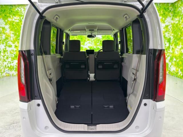 WECARS（ウィーカーズ）は全国250店舗展開！お客様が安心してカーライフをお楽しみいただけるよう社員一同心を込めてサポートいたします。