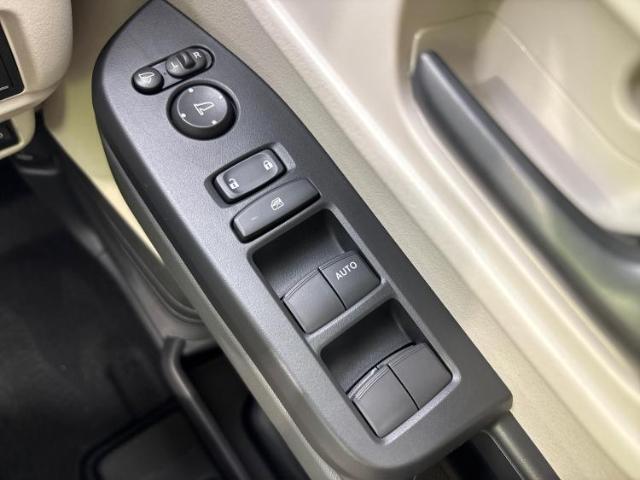 お車に合わせて無料保証以外にも、保証範囲、期間、距離を拡充させた有料保証もご用意しております！中古車の購入が初めてで不安・・・というお客様もご安心ください！