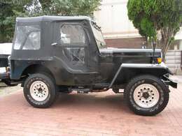 1台として同じものがない中古車ですから、その車の特性やチェックで気付いた点など、きちんとわかりやすくご説明いたします。安心・納得のうえご購入いただけます。